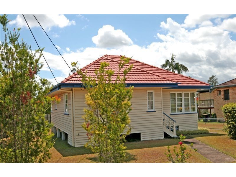 45 Whitworth Rd, Cannon Hill QLD 4170