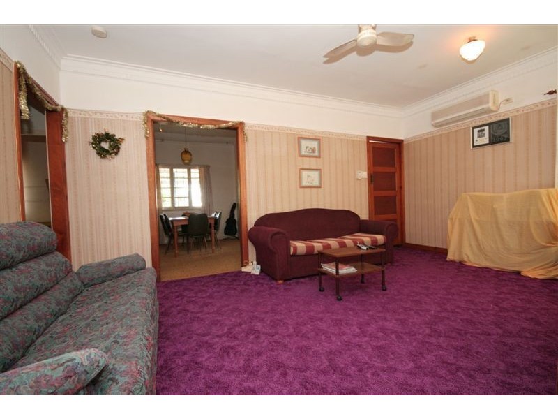45 Whitworth Rd, Cannon Hill QLD 4170