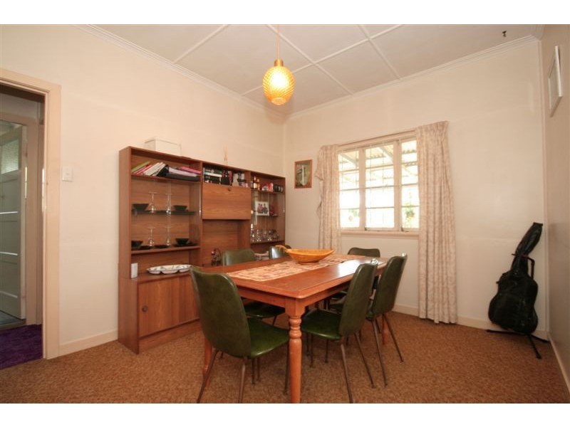 45 Whitworth Rd, Cannon Hill QLD 4170