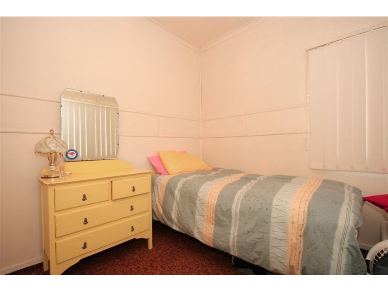 45 Whitworth Rd, Cannon Hill QLD 4170