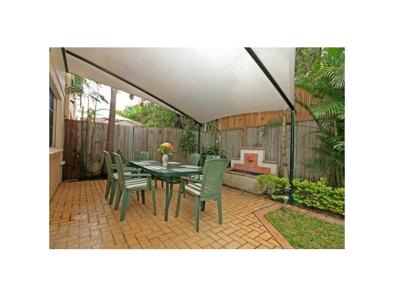 6B Elizabeth Street, Toowong QLD 4066
