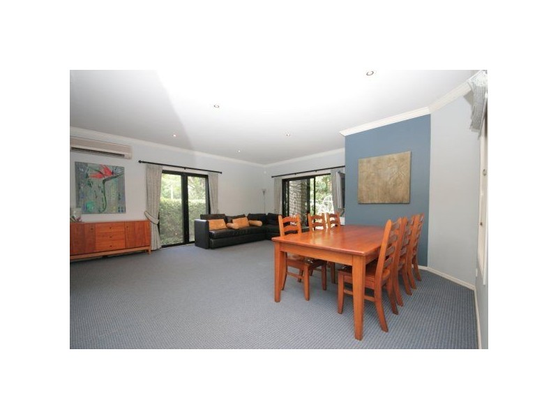 9A Vera St, Toowong QLD 4066