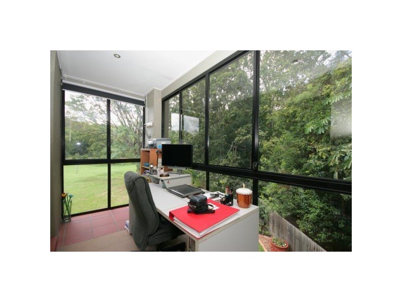 9A Vera St, Toowong QLD 4066
