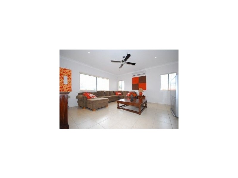 15 Grange Pl, Moggill QLD 4070