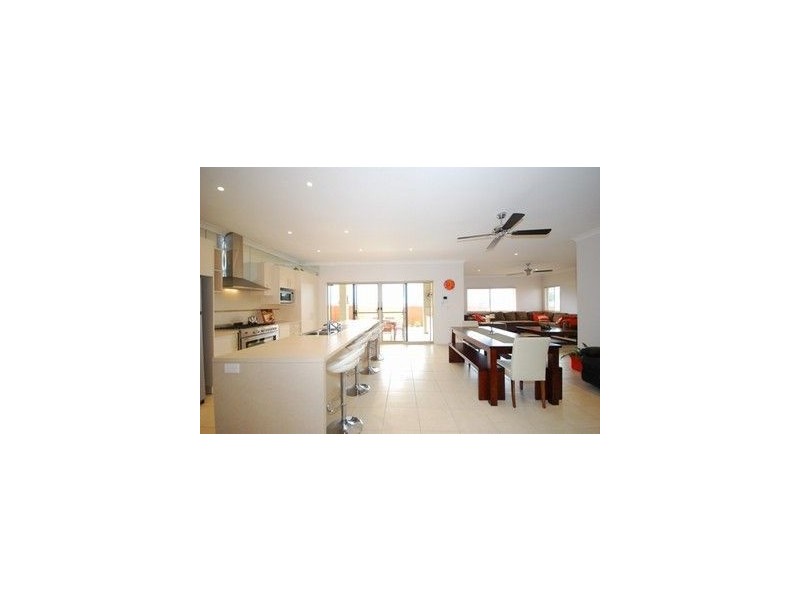 15 Grange Pl, Moggill QLD 4070