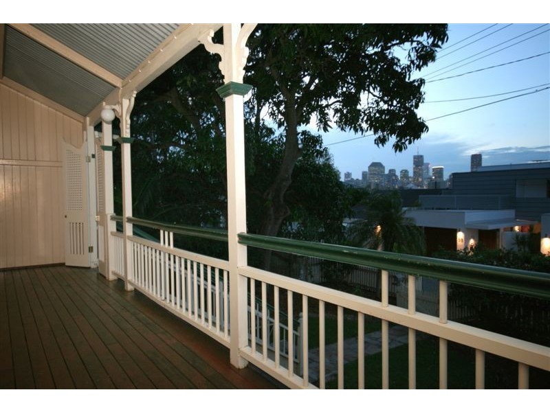 54 Laidlaw Parade, East Brisbane QLD 4169