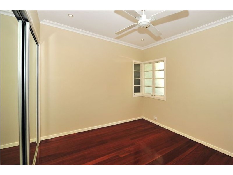 133 Victoria St, Balmoral QLD 4171