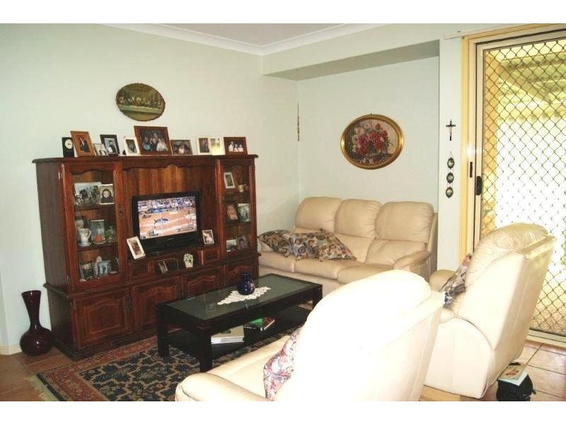 Regents Park QLD 4118