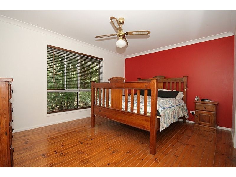 14 Learmonth Court, Hillcrest QLD 4118
