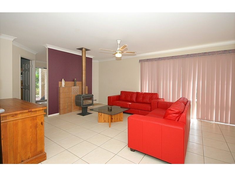 14 Learmonth Court, Hillcrest QLD 4118