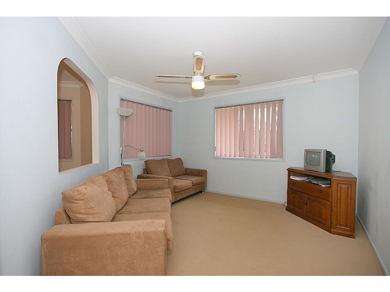 14 Learmonth Court, Hillcrest QLD 4118