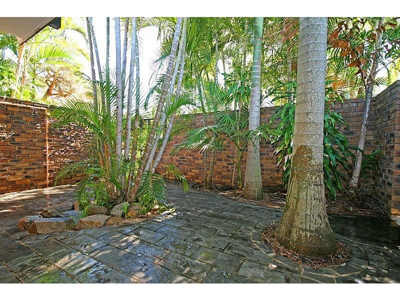 16 Carnegie St, Westlake QLD 4074