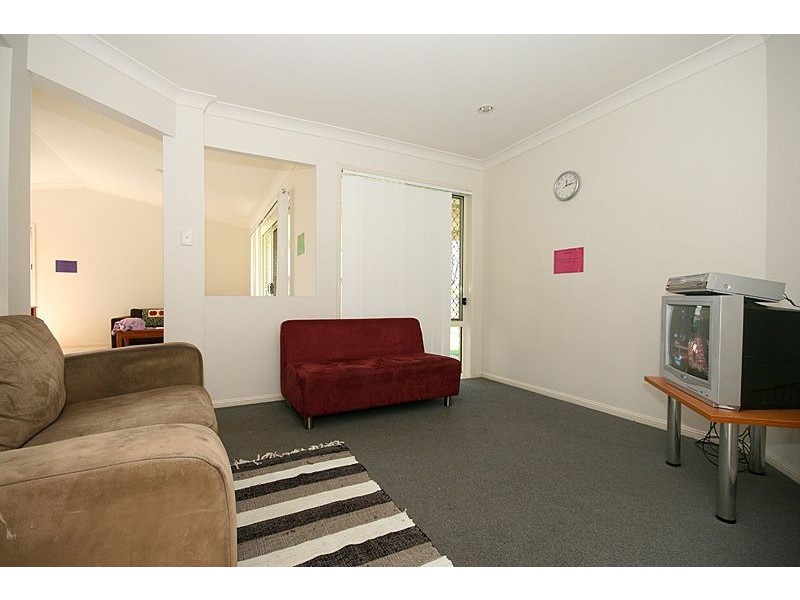 14 Chasbet St, Marsden QLD 4132