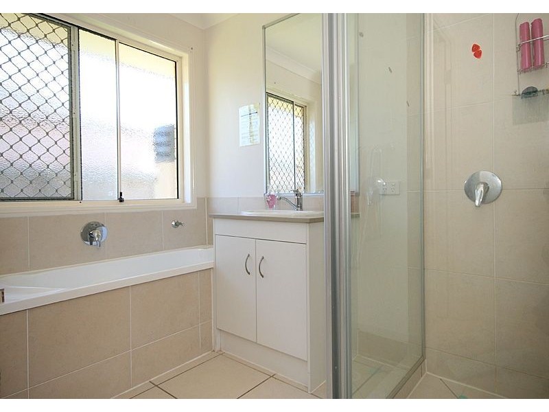 14 Chasbet St, Marsden QLD 4132