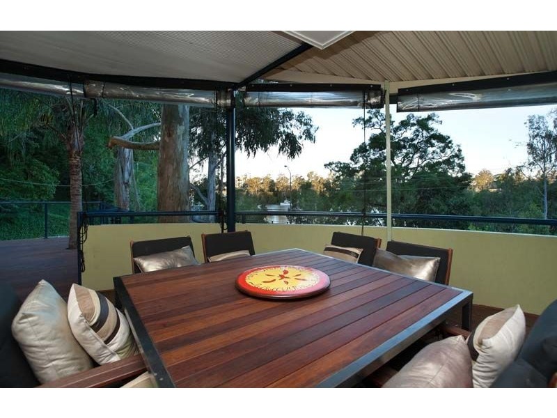 6/27 Radnor St, Indooroopilly QLD 4068