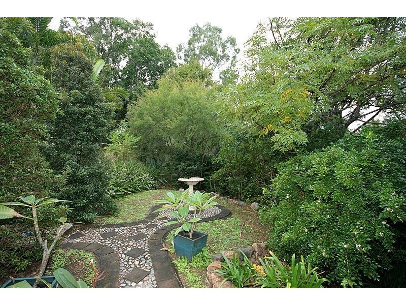 30 Almeida St, Indooroopilly QLD 4068