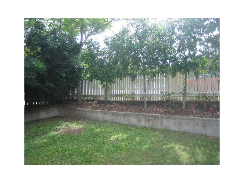 160 Taringa Parade, Indooroopilly QLD 4068