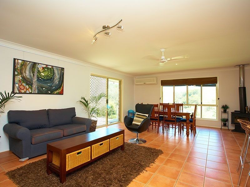 92a O’Brien Rd, Pullenvale QLD 4069