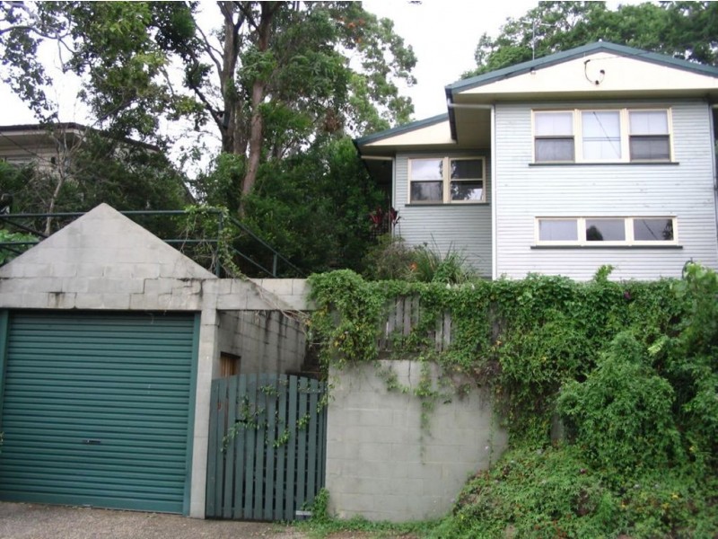 10 Blackstone, Indooroopilly QLD 4068