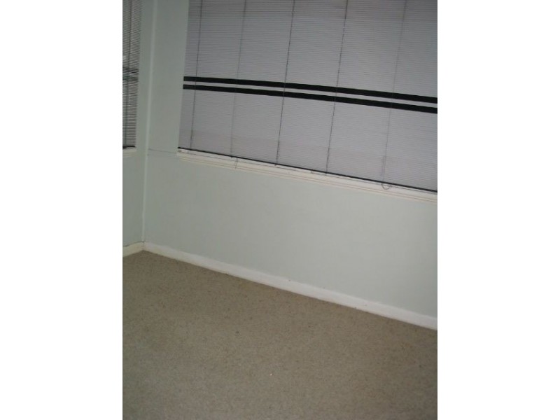 10 Blackstone, Indooroopilly QLD 4068