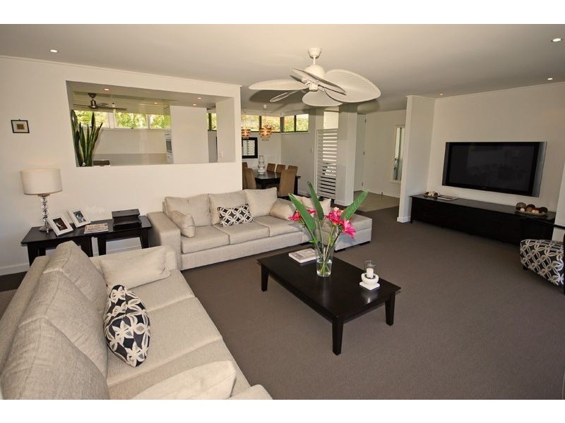 11 Montclair St, Aspley QLD 4034