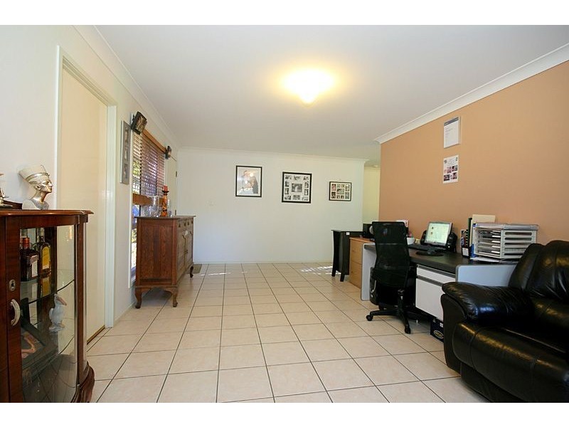 51 Argule St, Hillcrest QLD 4118