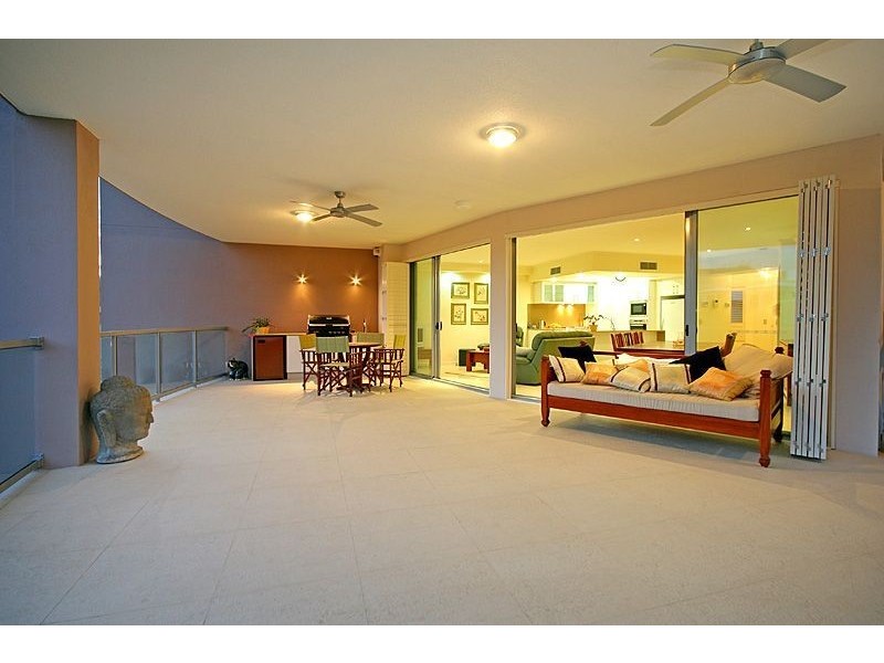 4/52 Underhill Ave, Indooroopilly QLD 4068