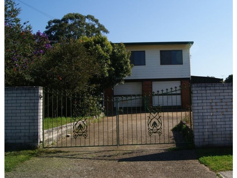 12 Hakea St, Crestmead QLD 4132