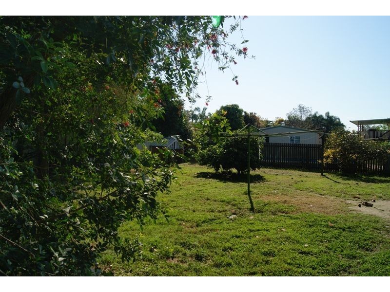 12 Hakea St, Crestmead QLD 4132
