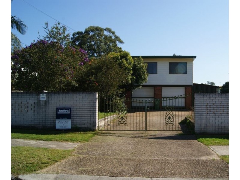 12 Hakea St, Crestmead QLD 4132
