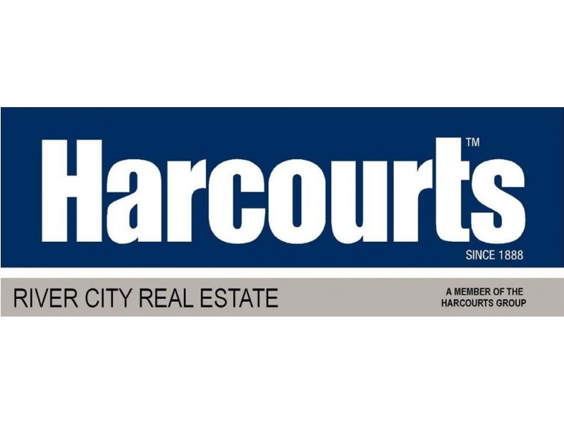 32 Dandenong Rd, Jamboree Heights QLD 4074