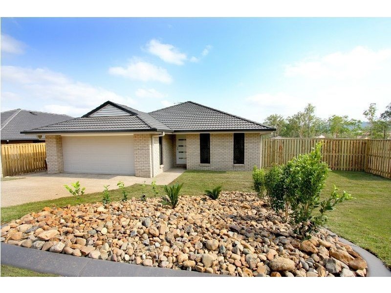 13 Dily St, Hillcrest QLD 4118