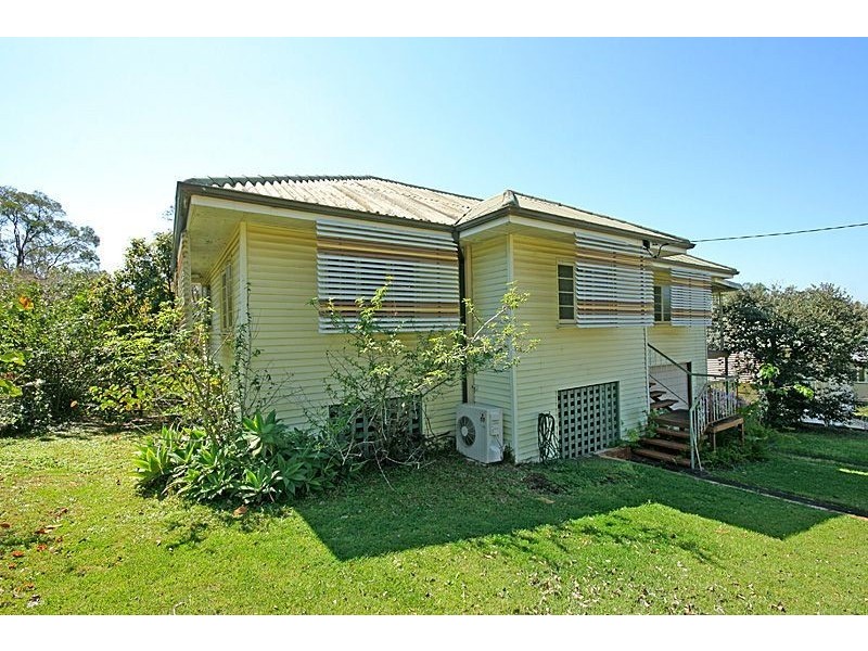 45 Disraeli St, Indooroopilly QLD 4068
