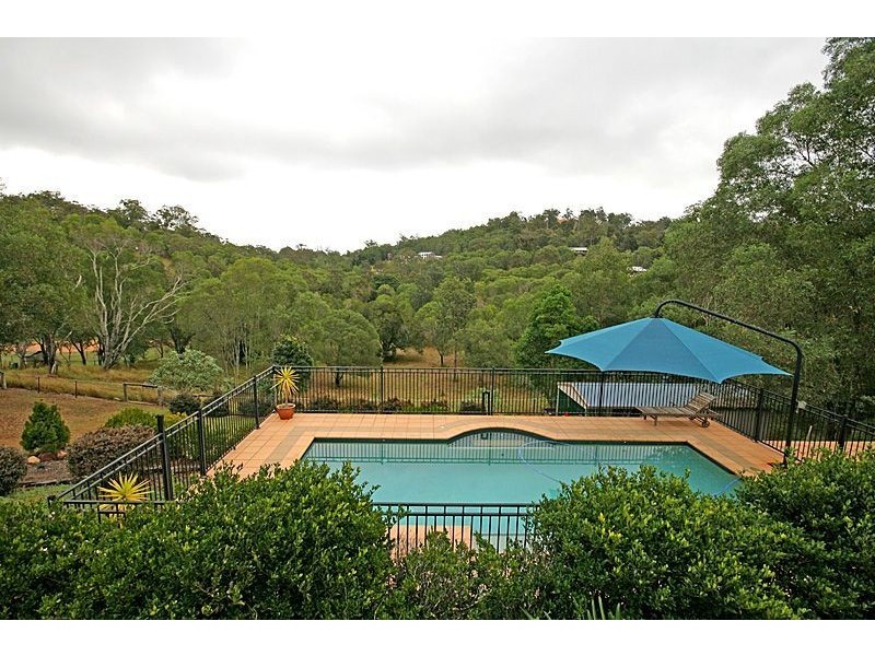 92a O’Brien Rd, Pullenvale QLD 4069