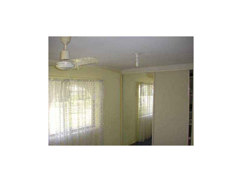 222 Browns Plains Rd, Browns Plains QLD 4118