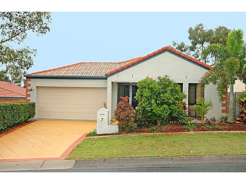 7 Tully St, Forest Lake QLD 4078