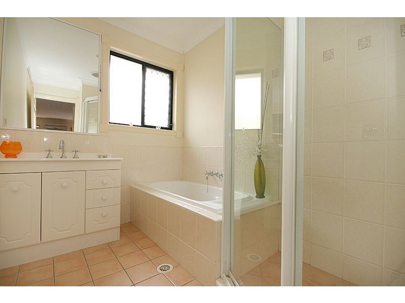 7 Tully St, Forest Lake QLD 4078