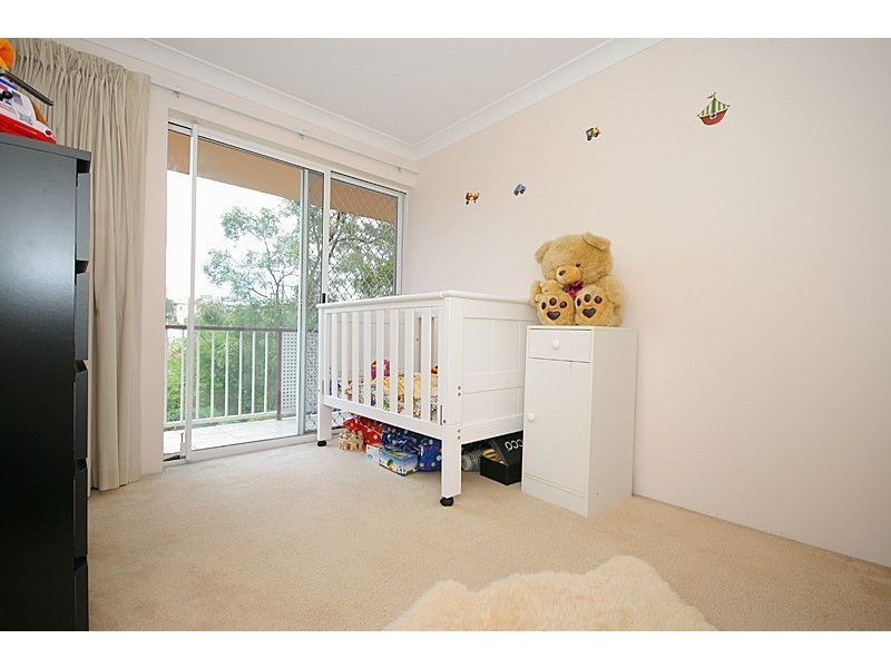 1/33 Frederick St, Taringa QLD 4068