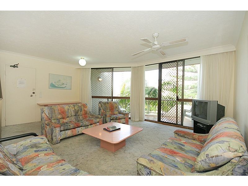 16/117 Old Burleigh Rd, Broadbeach QLD 4218