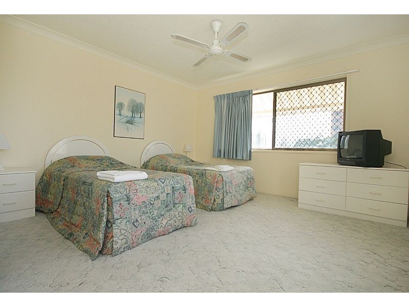 16/117 Old Burleigh Rd, Broadbeach QLD 4218