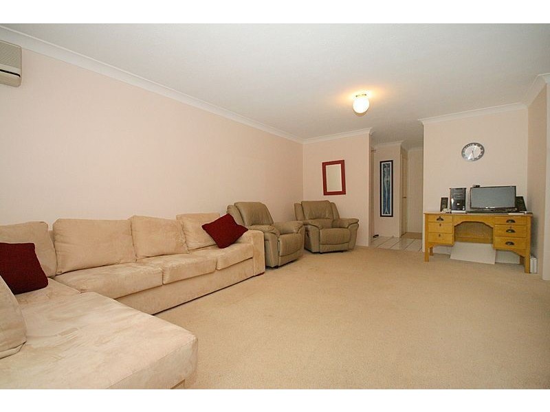 1/33 Frederick St, Taringa QLD 4068