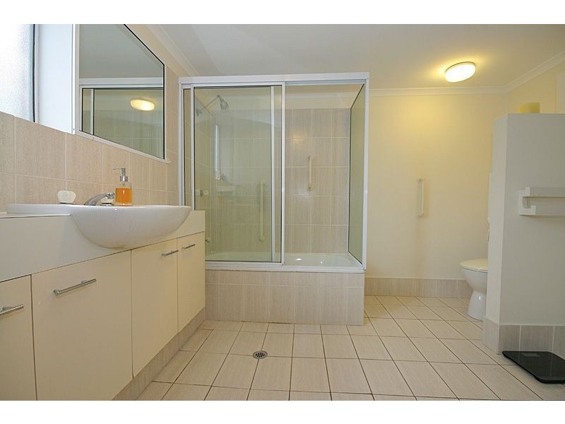 1/33 Frederick St, Taringa QLD 4068