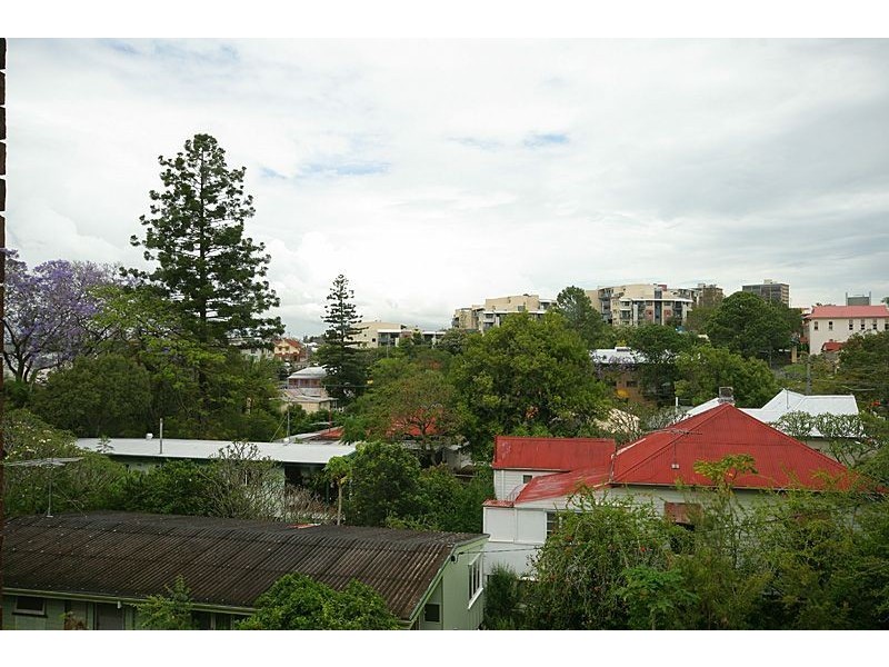 1/33 Frederick St, Taringa QLD 4068