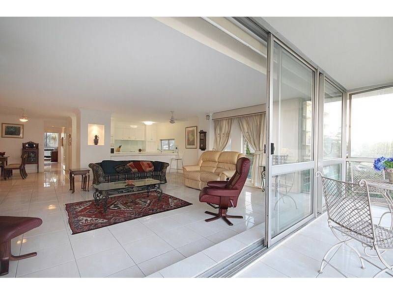 22/24 Dunmore Tce, Auchenflower QLD 4066