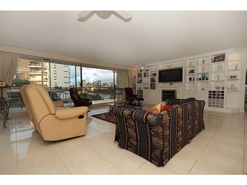 22/24 Dunmore Tce, Auchenflower QLD 4066