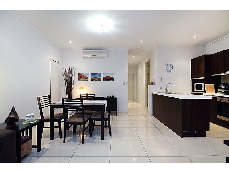302/28 Dengate Lane, St Lucia QLD 4067
