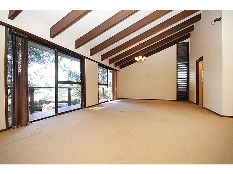 33 Goolman St, Chapel Hill QLD 4069