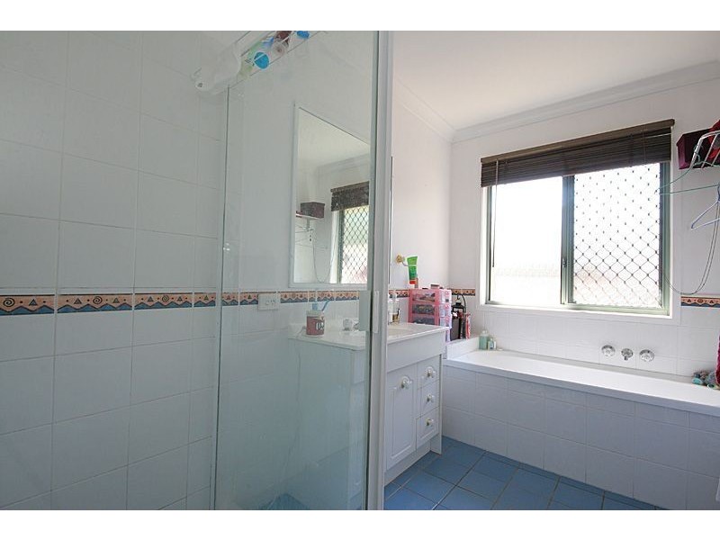 18 Cedrela St, Moggill QLD 4070