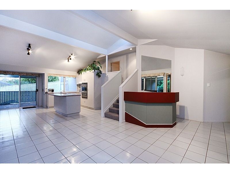 20 Blyde St, Sinnamon Park QLD 4073