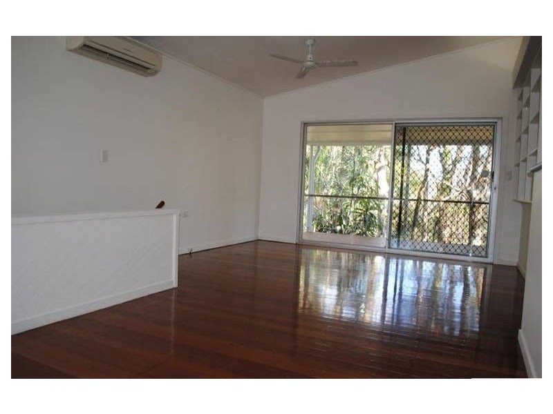 201 Jesmond Rd, Indooroopilly QLD 4068